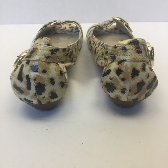 STEVE MADDEN Spirral Animal Print Peep-Toe Flat 6M - Picture 5 of 7